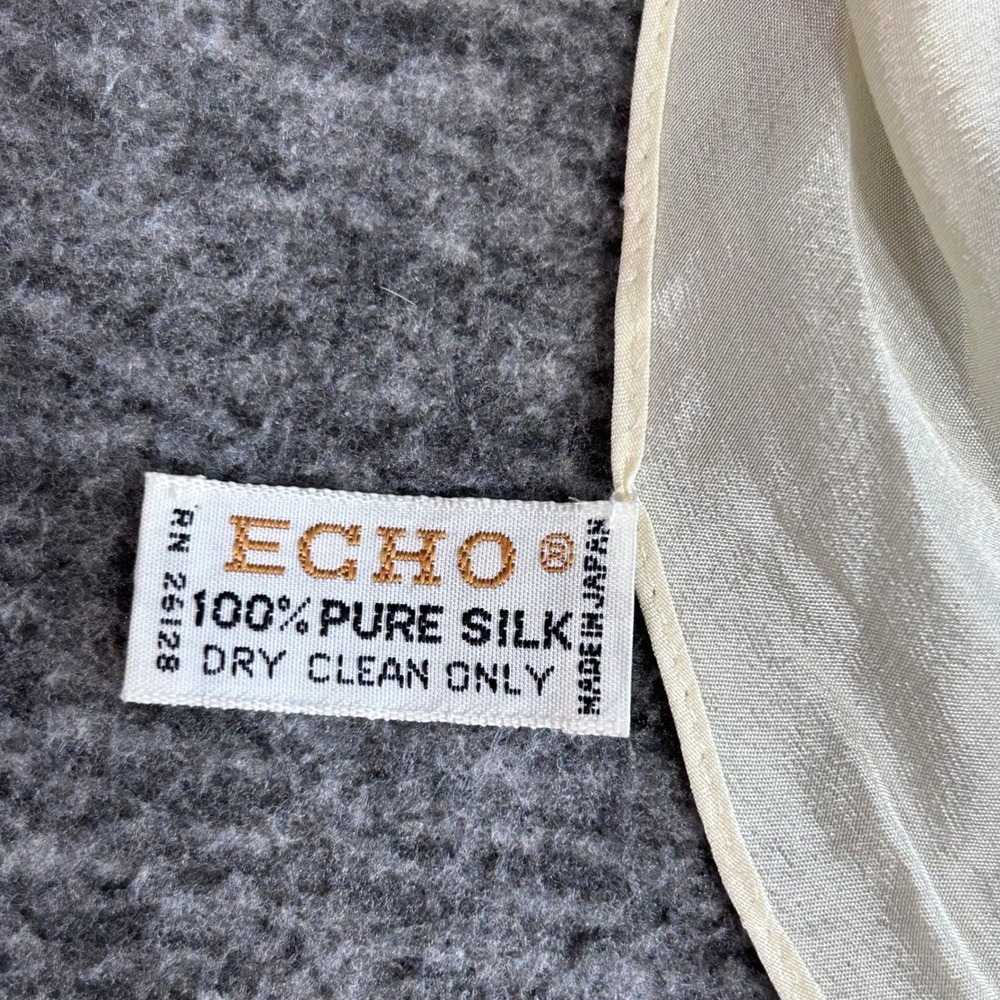 Vintage Echo 100% Pure Silk Scarf Cream Ivory Long Narrow Neck Tie Japan 58x5.5 - Picture 2 of 7